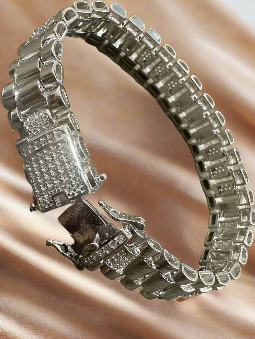 Unisex Silver Luxury Link Bracelet SUB02