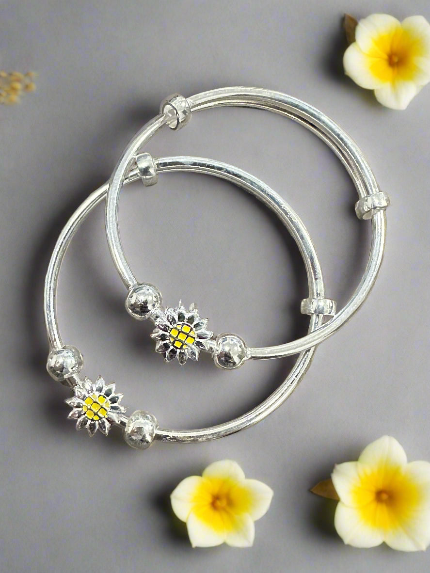 Baby Silver Sunflower Charm Shagle Bangles SBS05