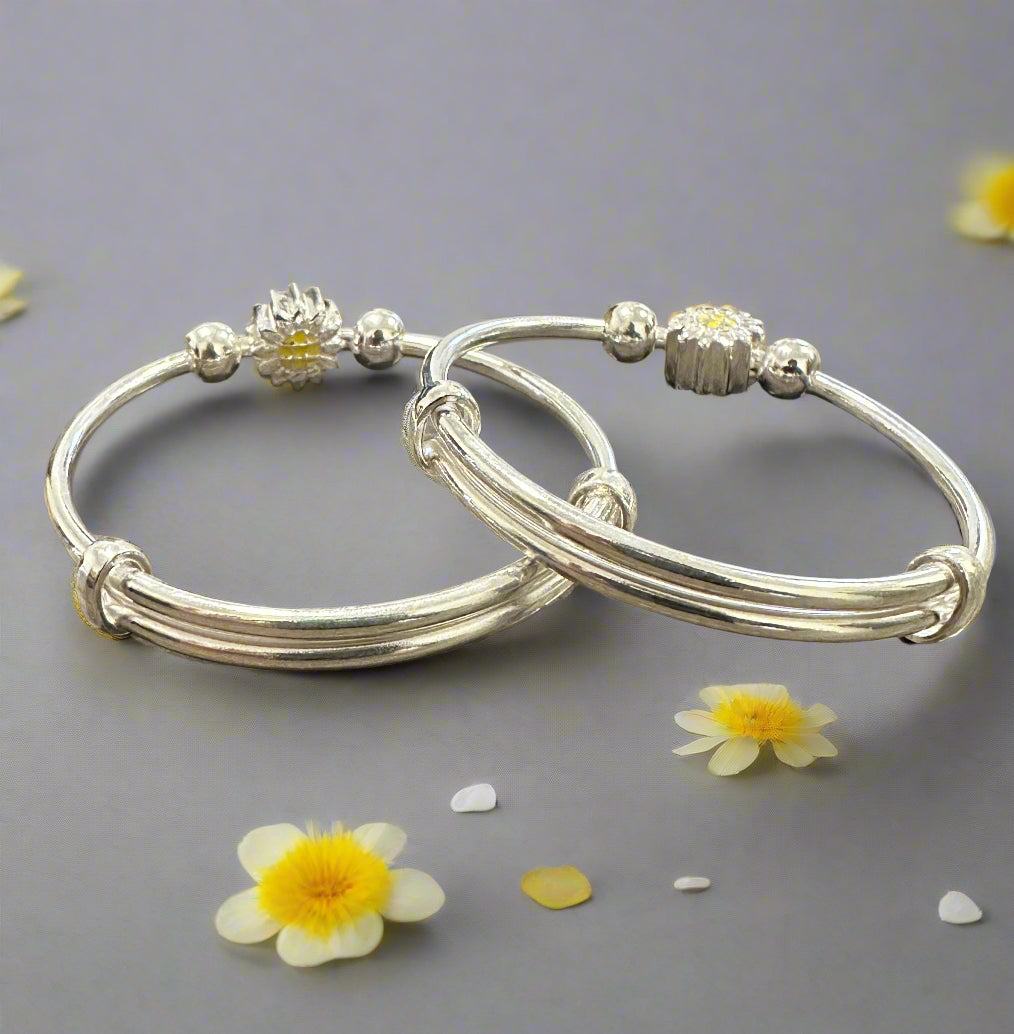 Baby Silver Sunflower Charm Shagle Bangles SBS05